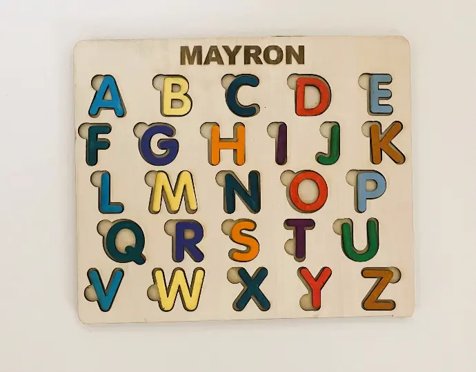 Puzzle alphabet avec prénom