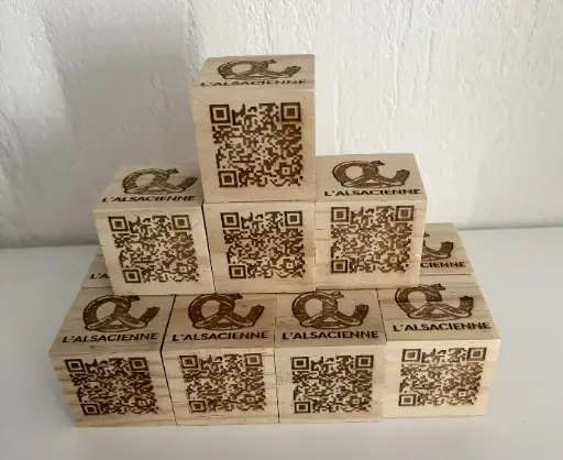 Cube QR code